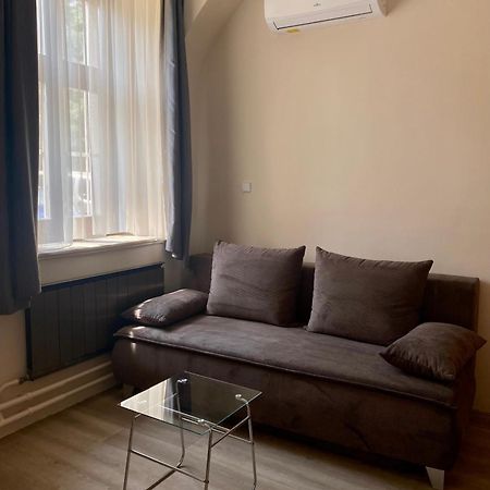 Peto Apartman Gyor Luaran gambar