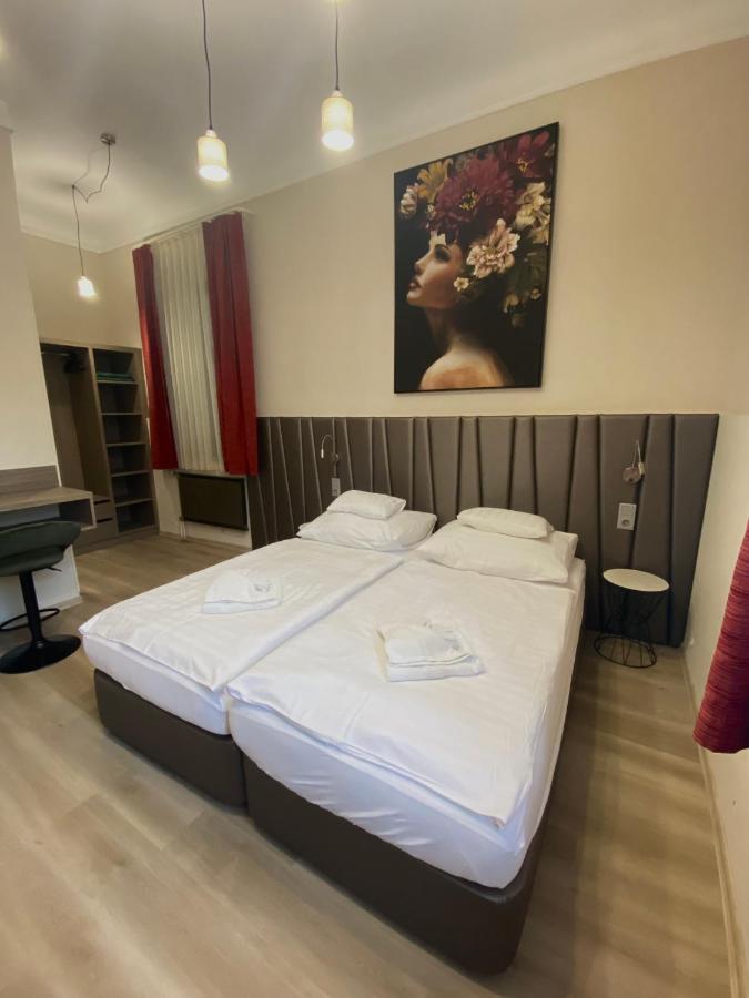 Peto Apartman Gyor Luaran gambar