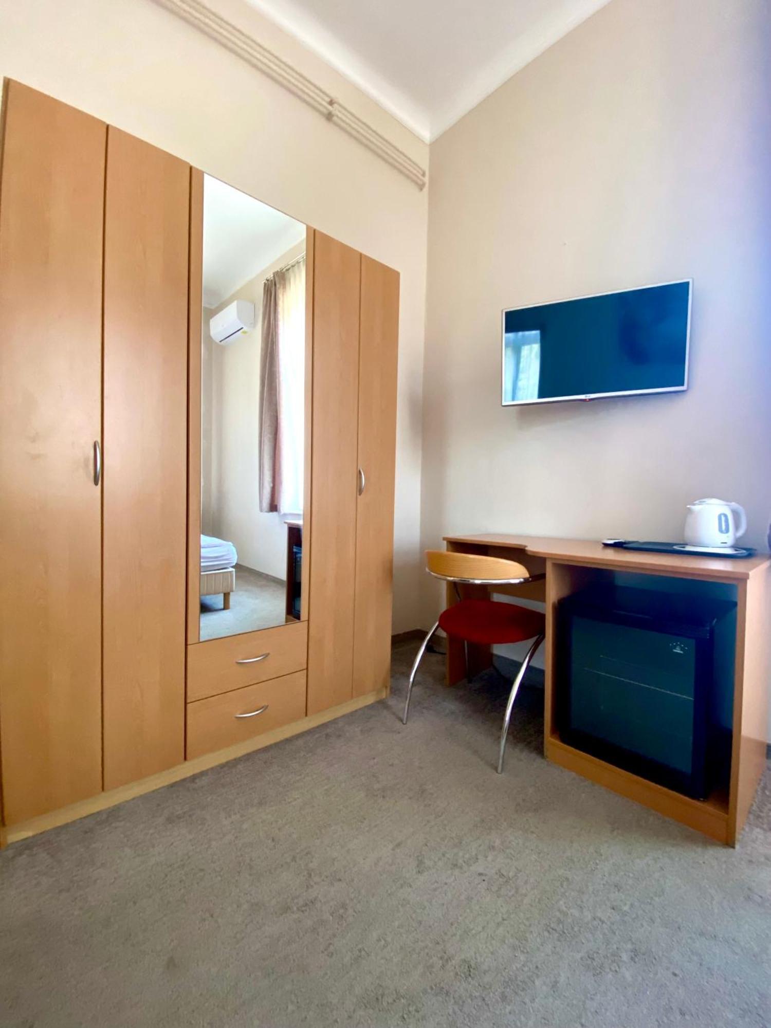 Peto Apartman Gyor Luaran gambar