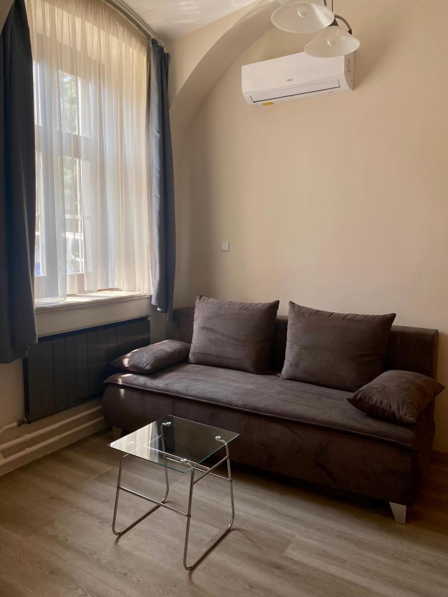 Peto Apartman Gyor Luaran gambar